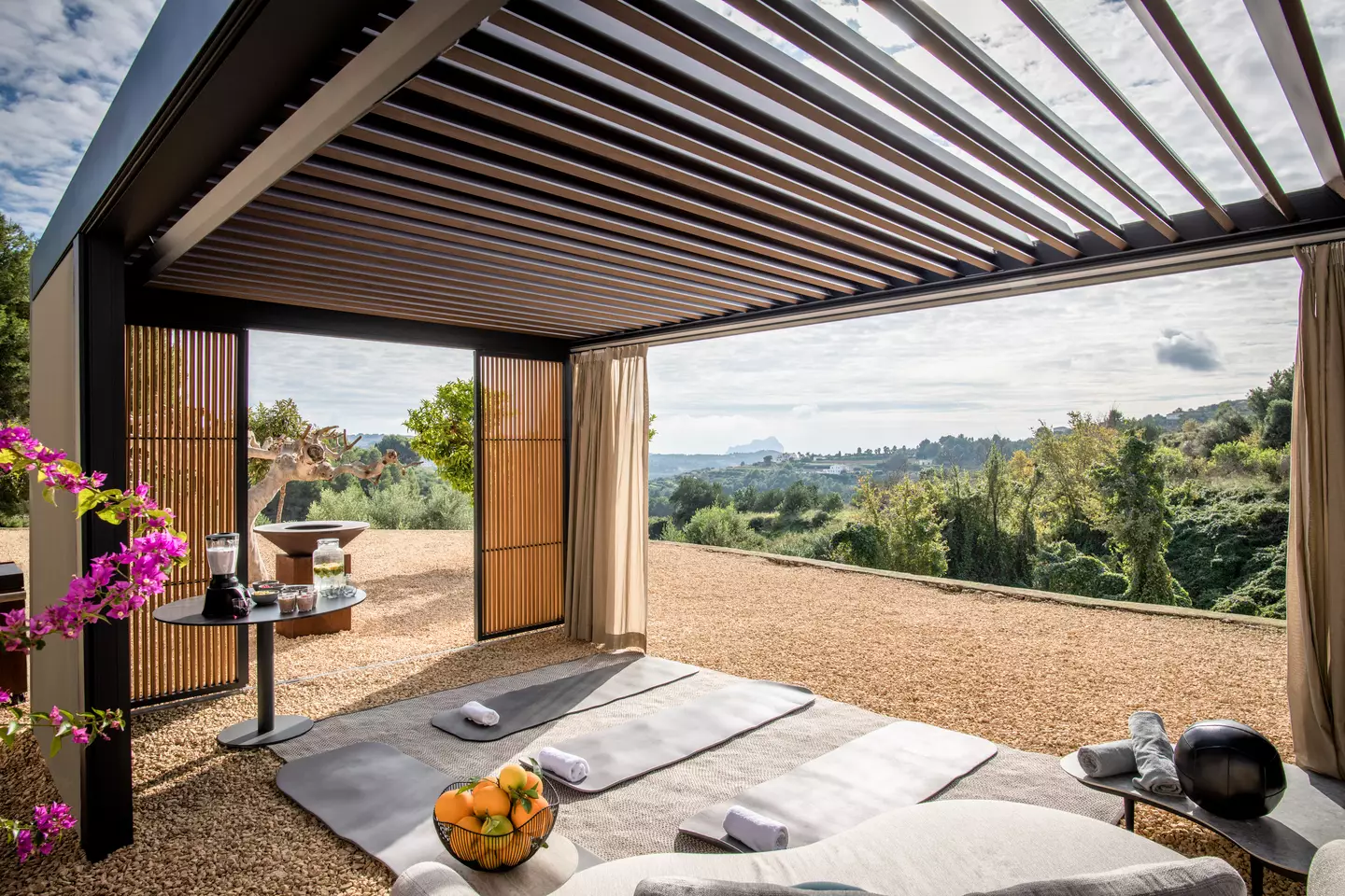 Renson Camargue seeria pergola tooteinfo